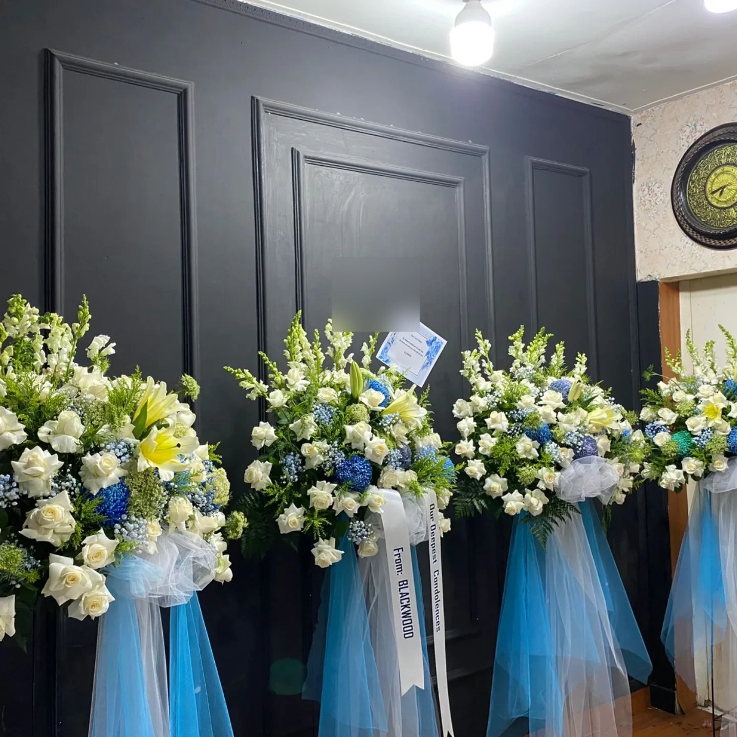 Standing Flower Premium Duka Cita 1.5 Juta - Florist Jakarta same day delivery