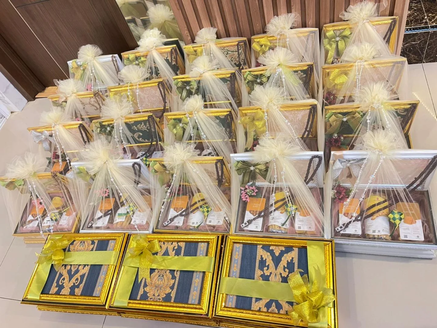 Parcel Lebaran Anggrek Bulan Idul Fitri Istimewa - Florist Jakarta