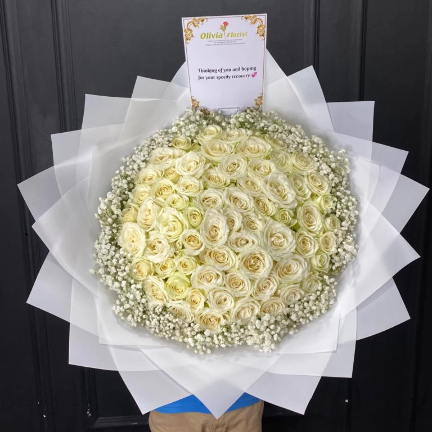 Buket Bulat Bunga Carnation Mix - Rangkaian Bunga Cantik (Buket Bulat) dari Florist Jakarta, kode WF-BKB-D-04