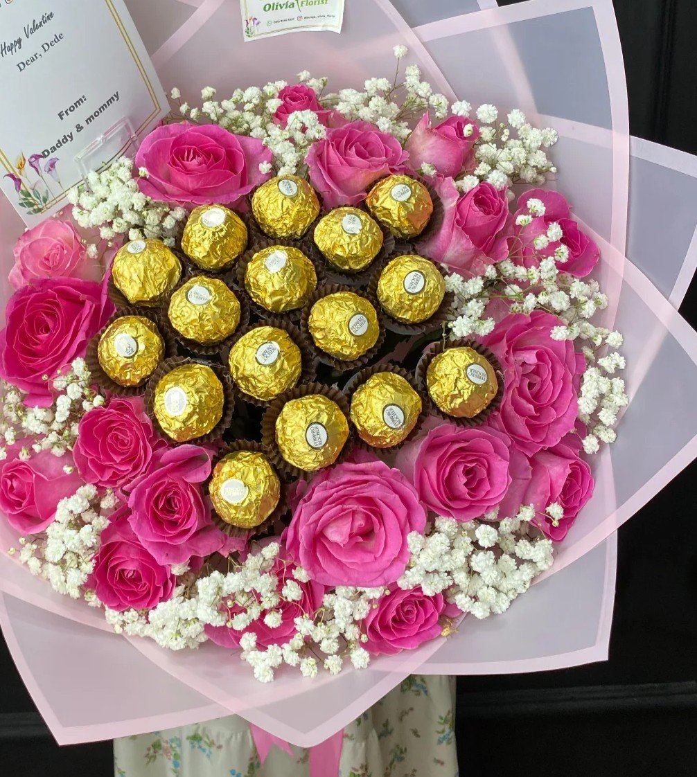 Buket Coklat Bunga Mawar - Hadiah Ulang Tahun Romantis - Buket Coklat Florist Jakarta kode WF-BKC-A-01