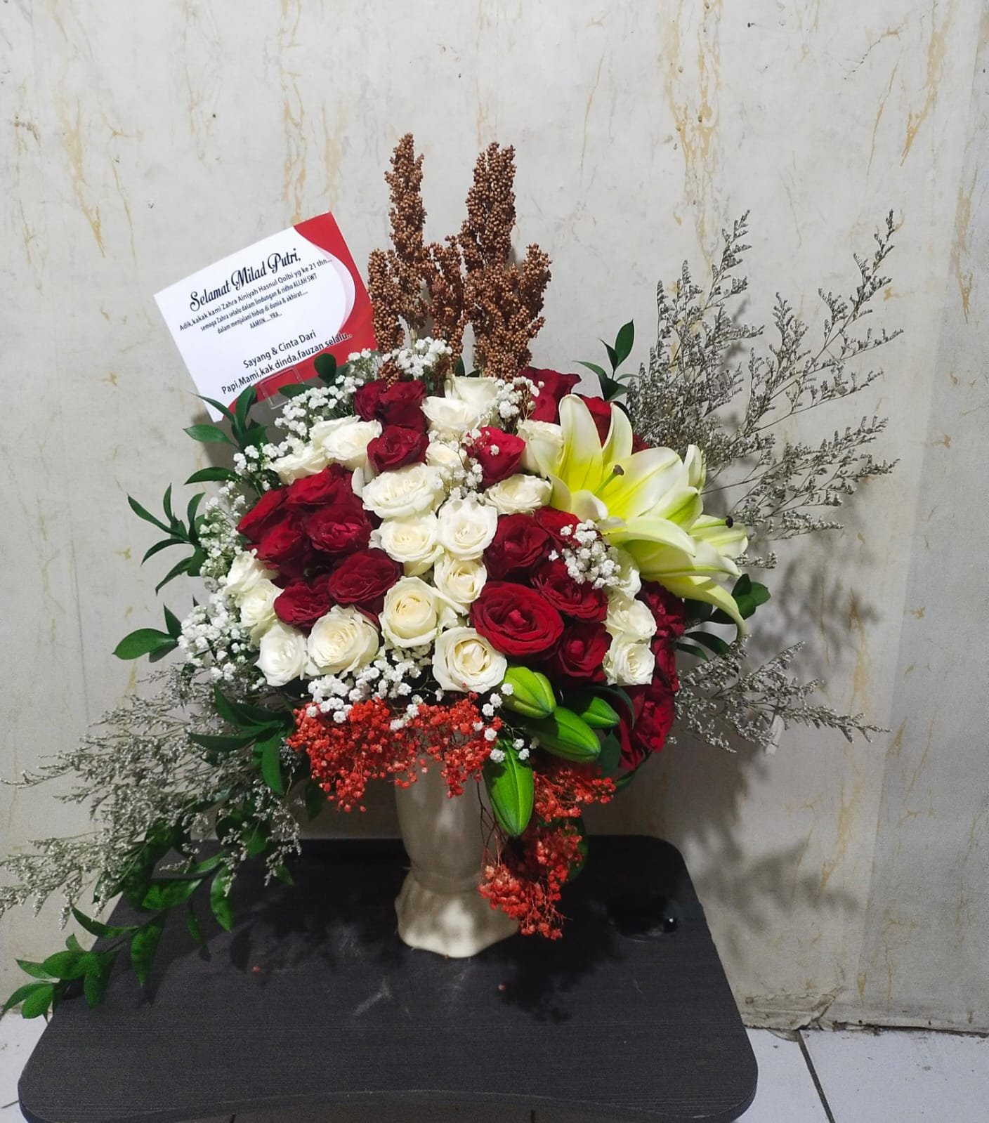 Bunga Meja Lily Putih - Rangkaian Bunga Dekorasi Mewah - Bunga Meja Florist Jakarta kode WF-BM-E-05