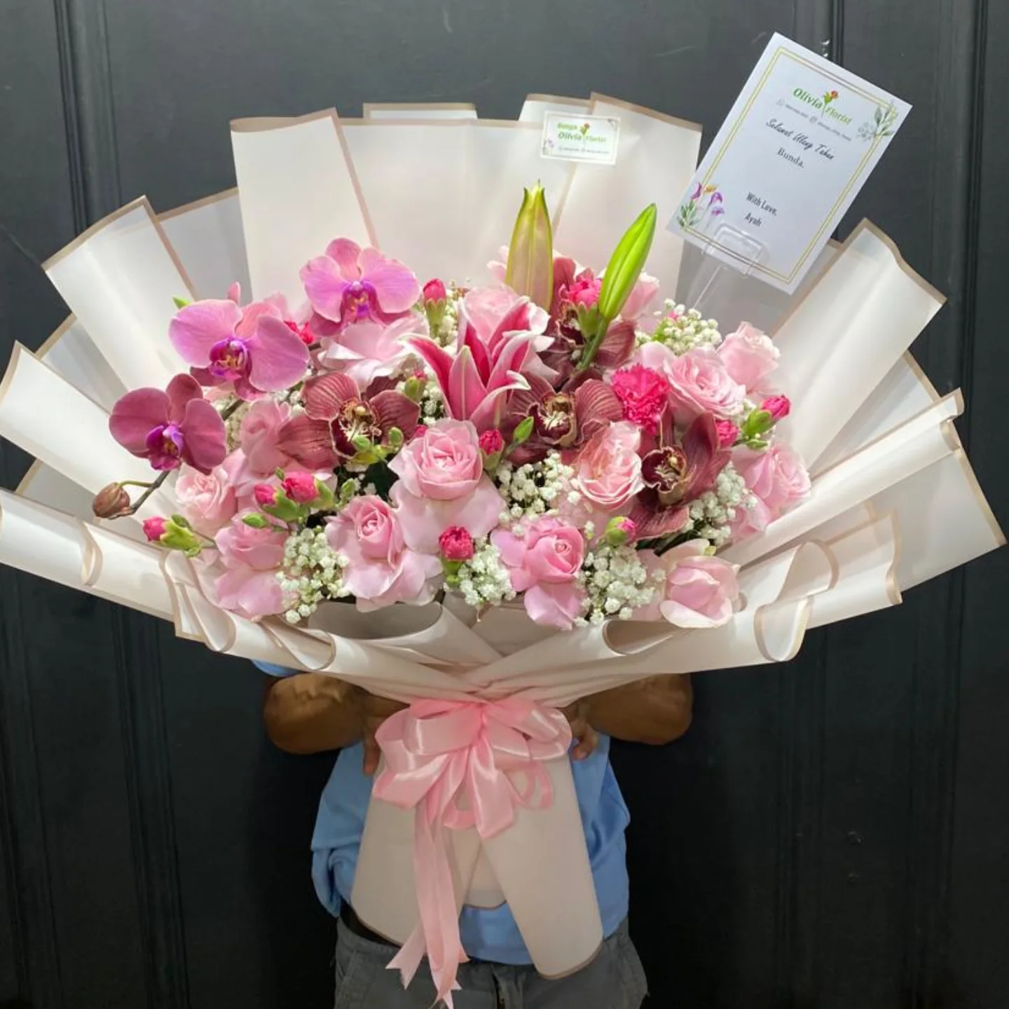 Buket Bunga Mix Pastel Lembut - Hand Bouquet Eksklusif - Hand Bouquet Florist Jakarta kode WF-BK-I-01