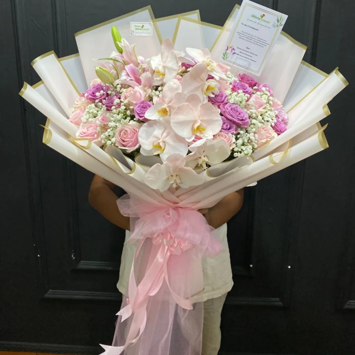 Buket Bunga Mawar Serenade - Hand Bouquet Premium Mewah (Hand Bouquet) dari Florist Jakarta, kode WF-BK-O-01