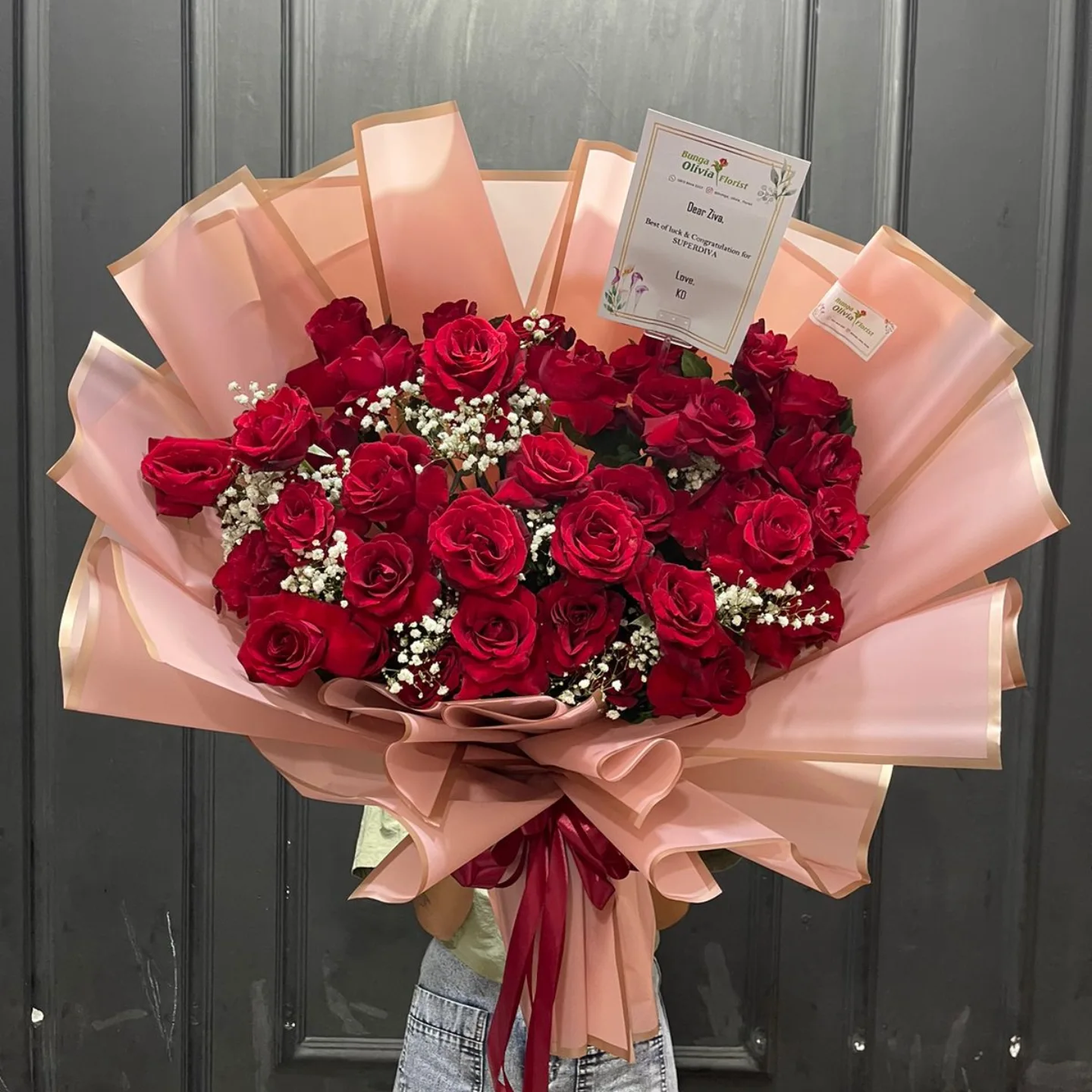 Buket Bunga Tulip dan Mawar - Hand Bouquet Unik (Hand Bouquet) dari Florist Jakarta, kode WF-BK-C-03