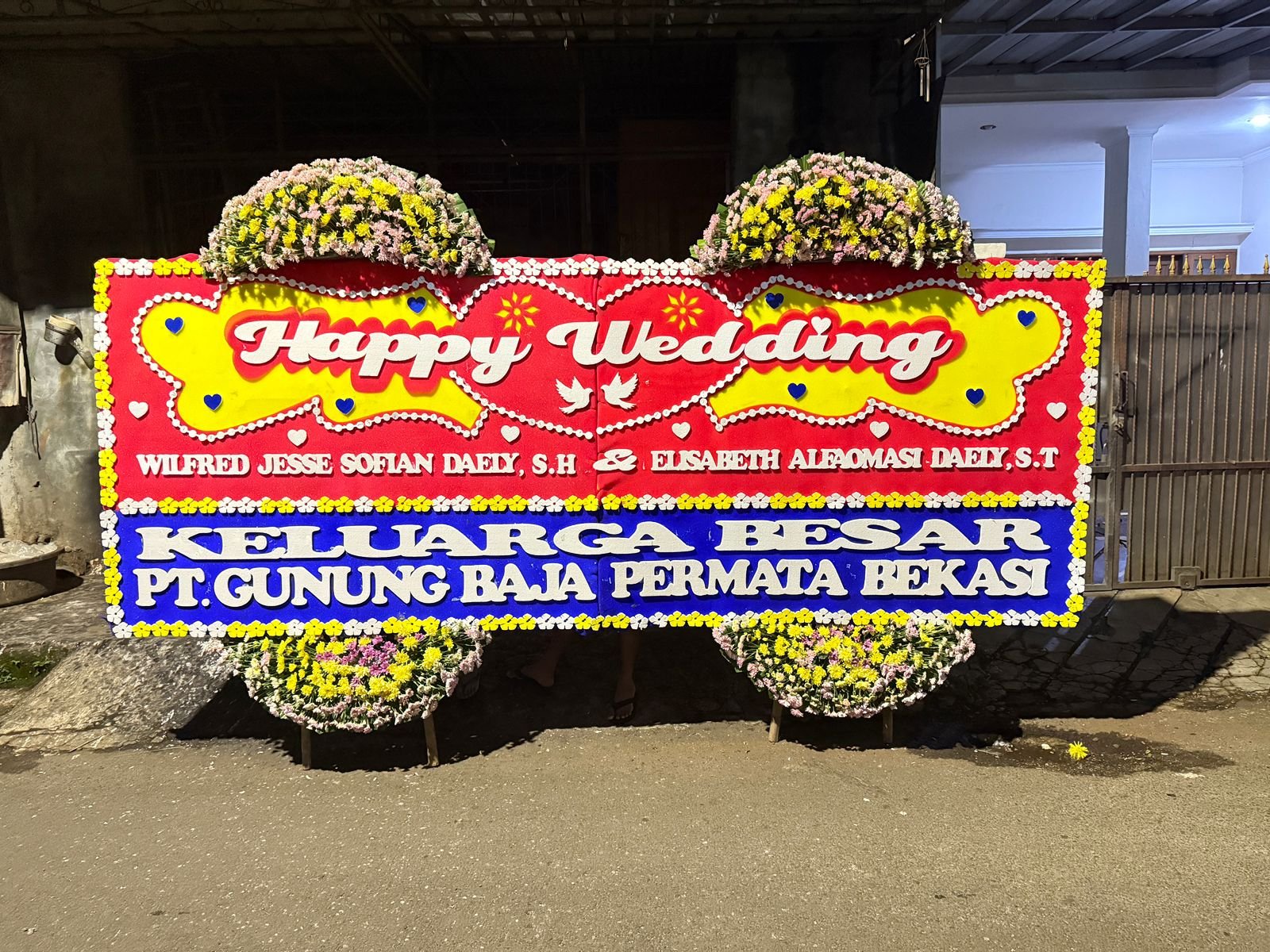 Florist Jakarta Papan Bunga Jumbo: Bunga Papan Jumbo 1.5x2m - 2 Jambul Wedding & Grand Opening Premium - kode WF-BP-JBO-F02
